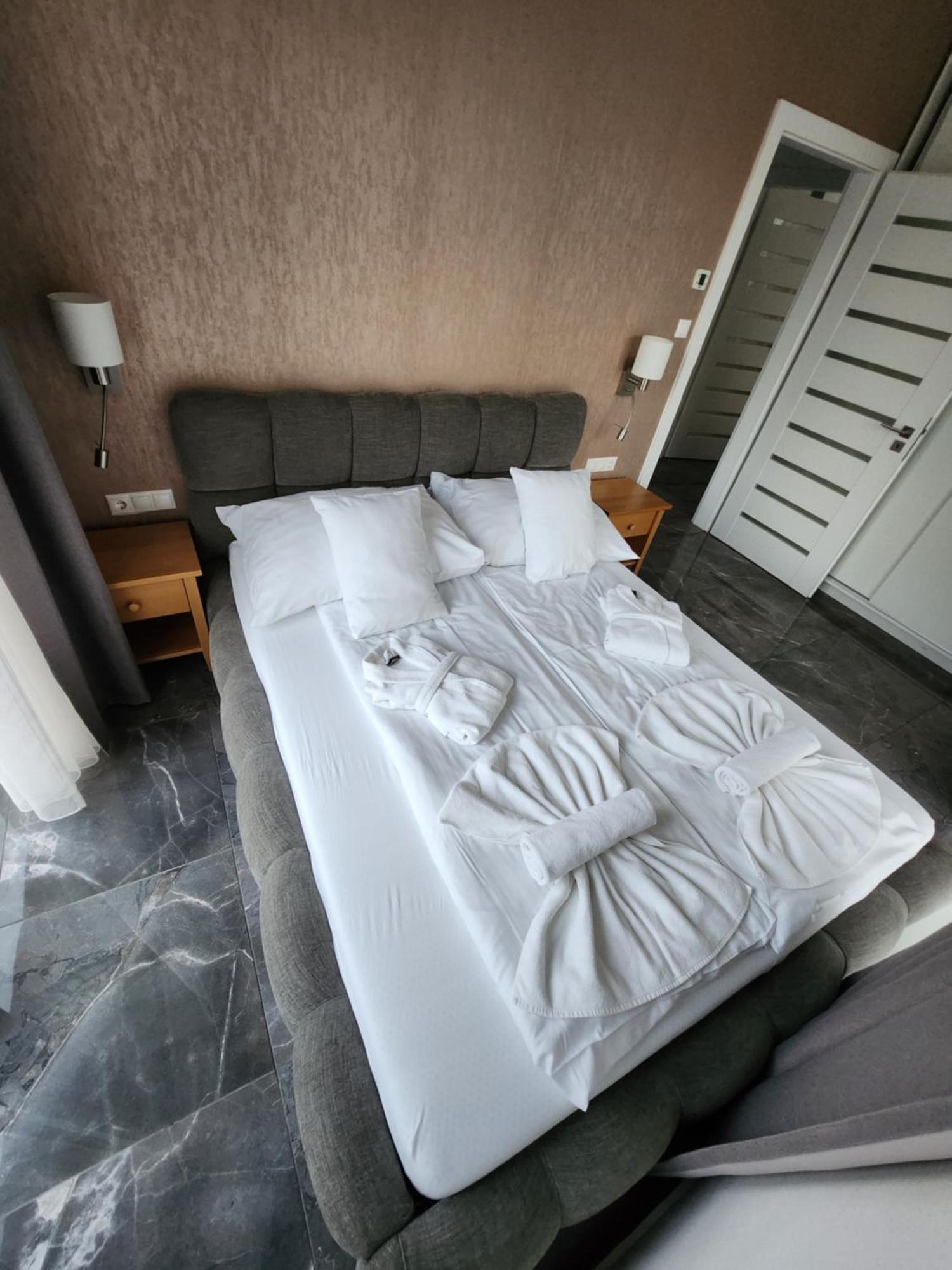 Flavius Spa Residence Hévíz Buitenkant foto